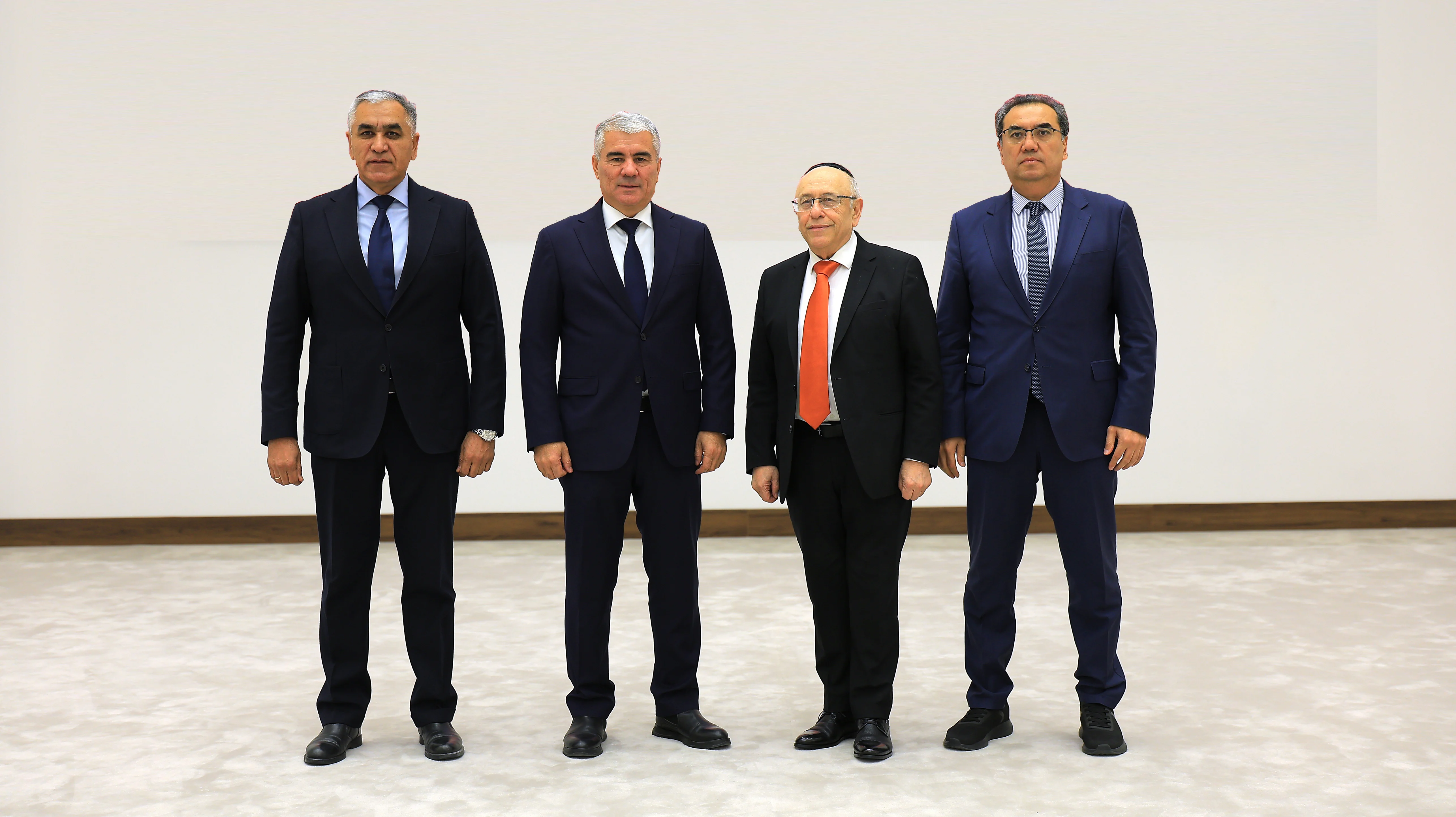 США – Узбекистан: Крепкие узы дружбы и сотрудничества