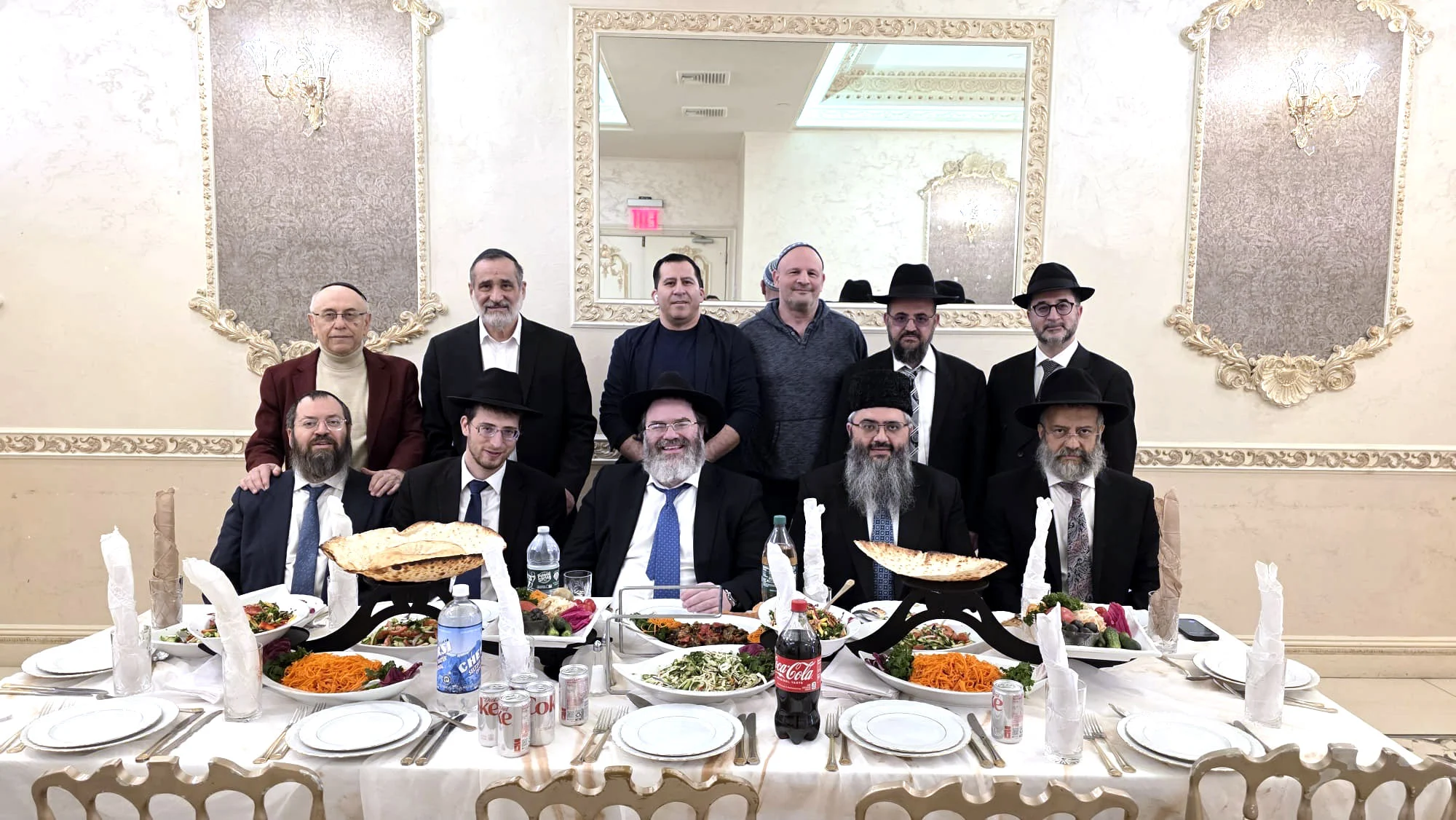 РЕСТОРАН VERSAILLES PALACE ОТНЫНЕ GLATT KOSHER!