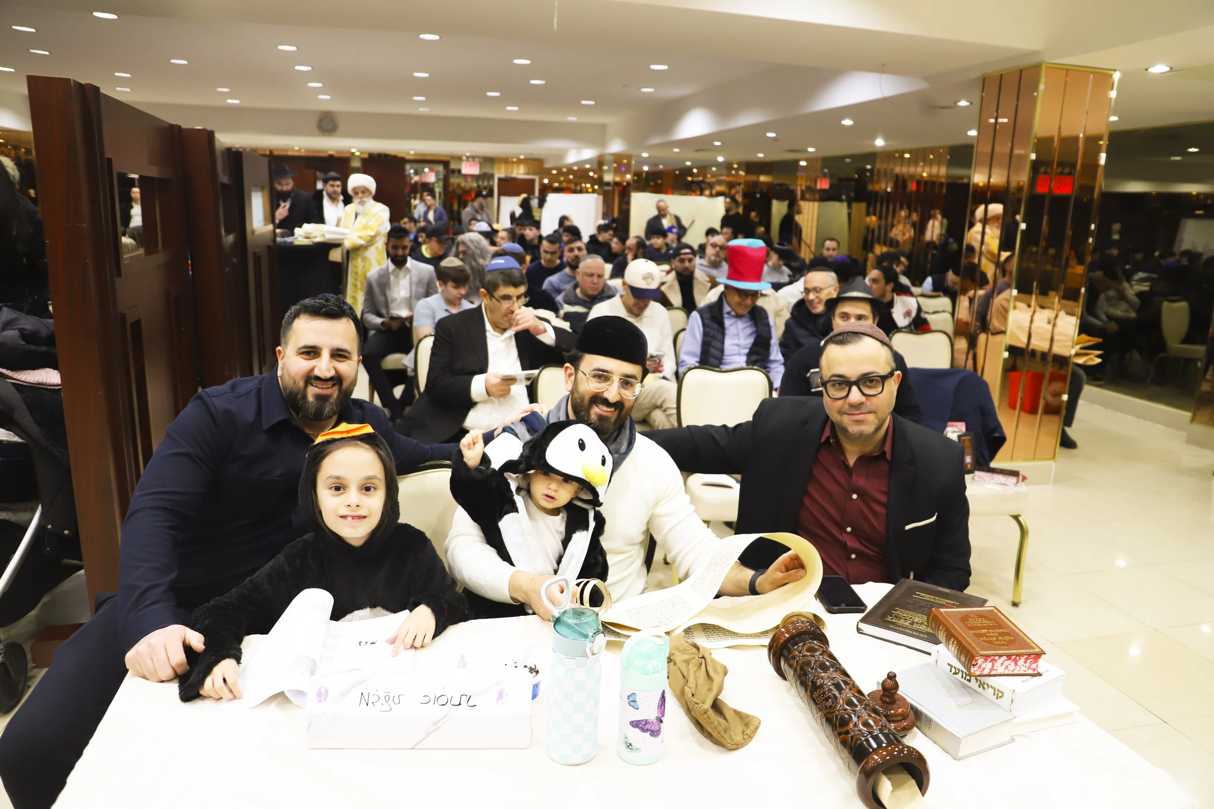 ПРАЗДНОВАНИЕ ПУРИМ В ЦЕНТРЕ БУХАРСКИХ ЕВРЕЕВ