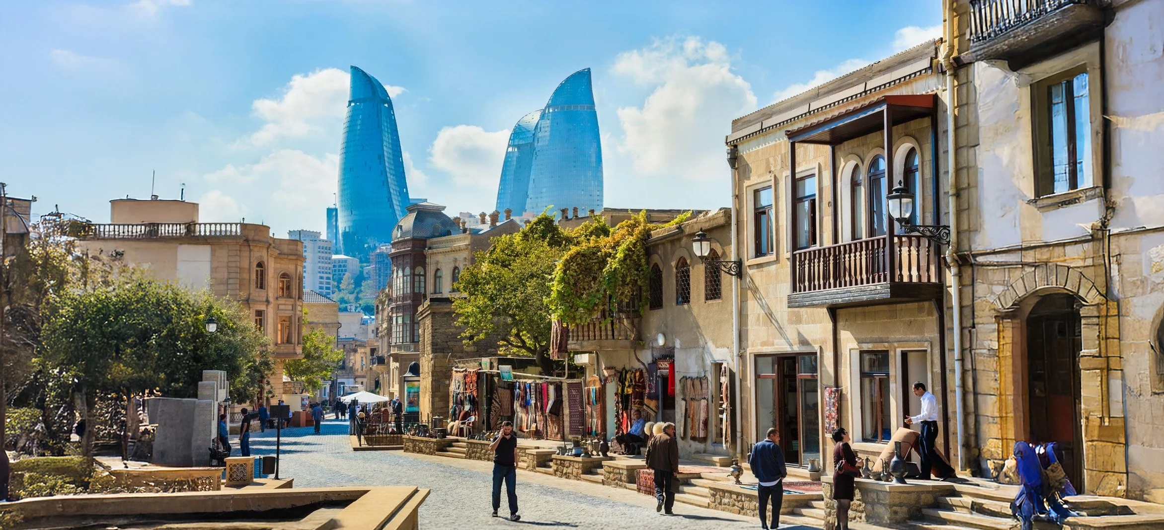 ДОБРЫЙ СВЕТ РОДНОГО БАКУ