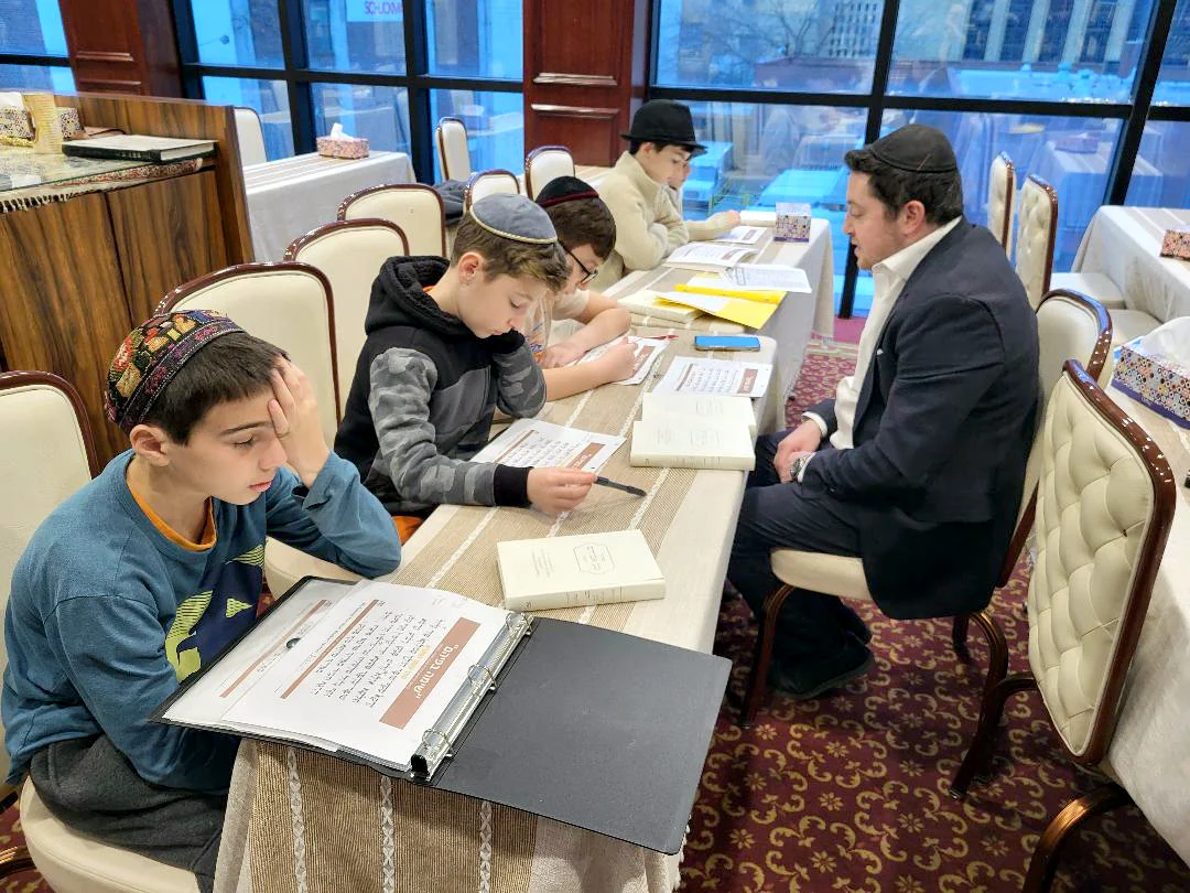 ДУХОВНАЯ ЖИЗНЬ ГЛАВНОЙ СИНАГОГИ КАНЕСОИ КАЛОН