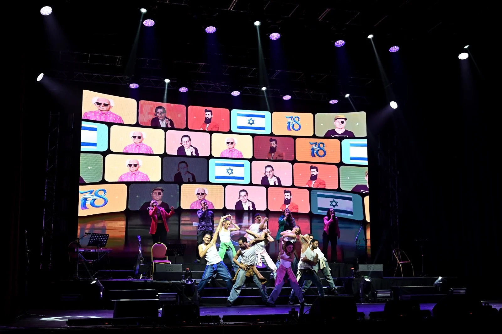 BUENOS AIRES: AM YISRAEL CHAI!