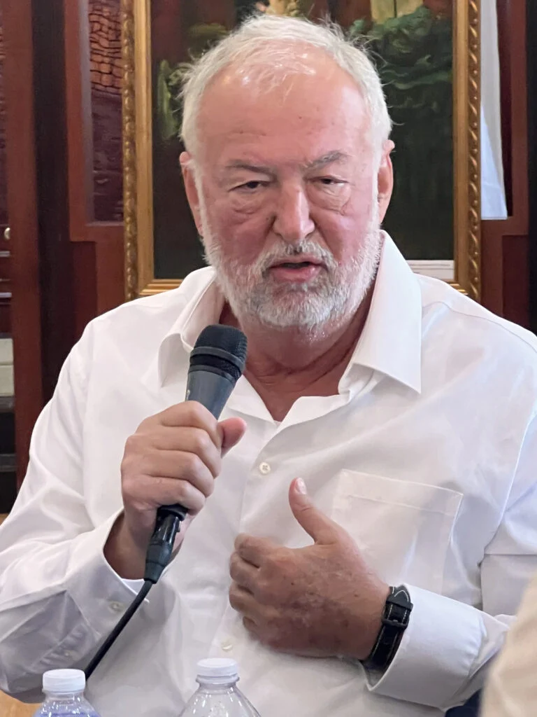 НЬЮ-ЙОРК – БУЭНОС-АЙРЕС: ИЗ ВЕСНЫ В ОСЕНЬ