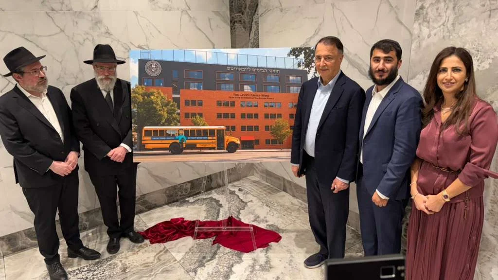 Hazak u’baruch, Mr LEV LEVieV!