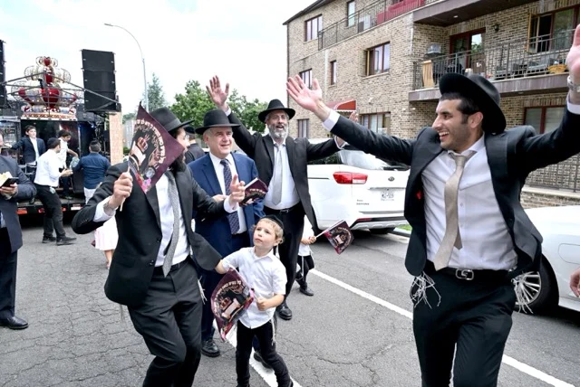 Only in America: A Joyous Tale of Two Sefer Torahs
