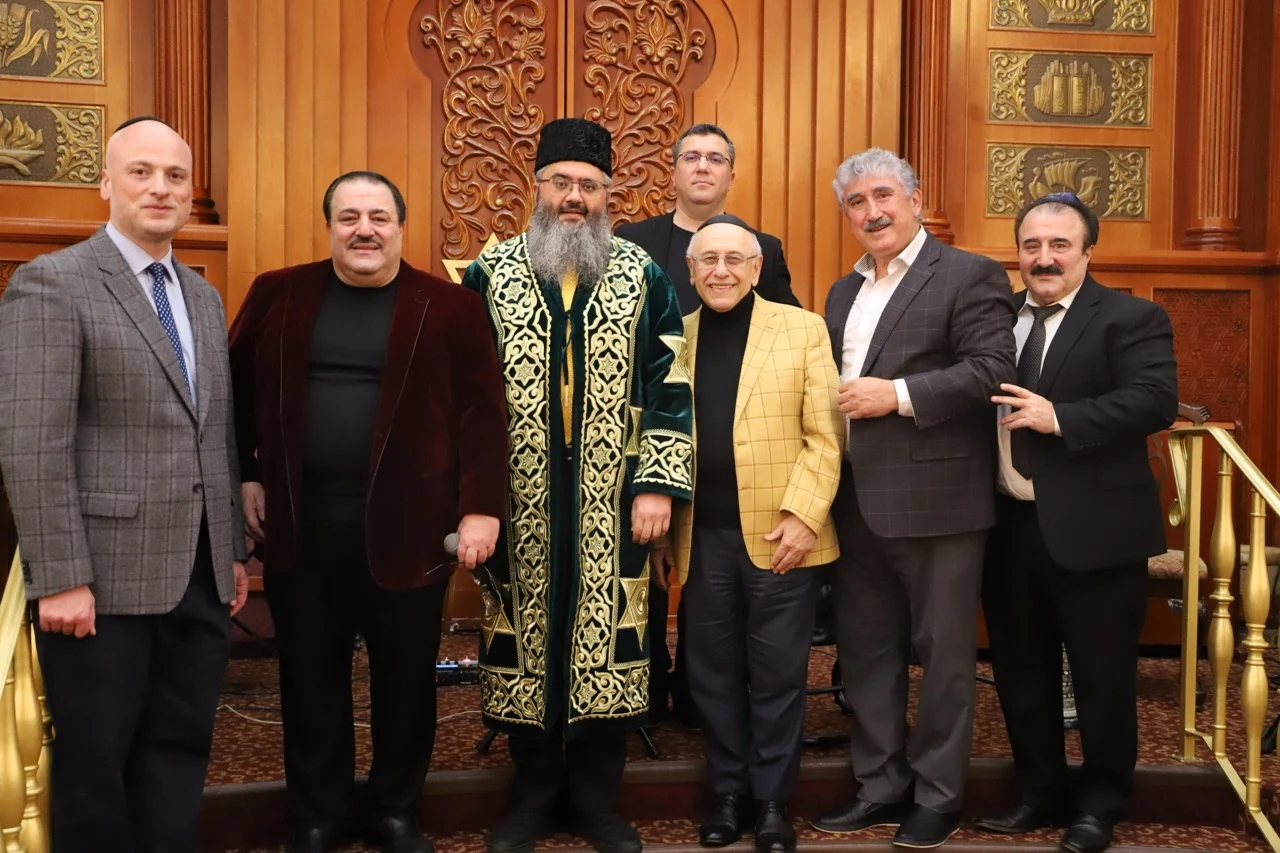ДУХОВНАЯ ЖИЗНЬ ГЛАВНОЙ СИНАГОГИ КАНЕСОИ КАЛОН