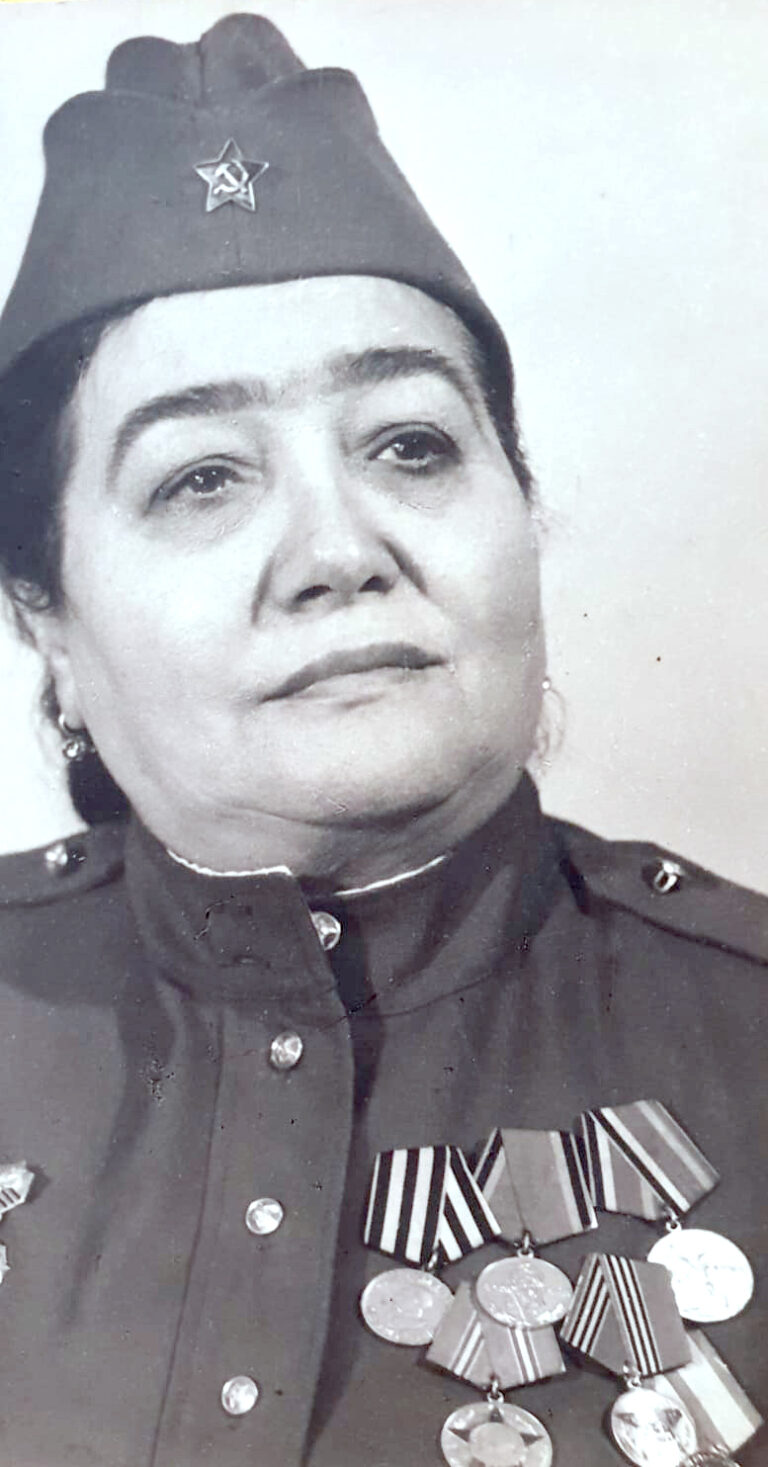 СТО ЛЕТ КИММАТ БОРУХОВОЙ