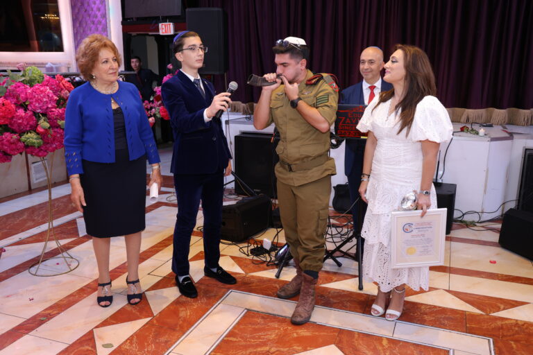 Торжественная церемония "Человек года"и 25-летие журнала "Женский мир"