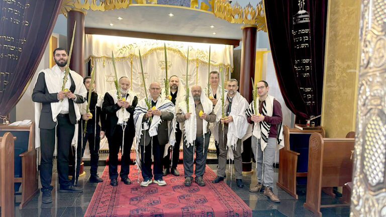 ВЕЛИКИЕ ОСЕННИЕ ПРАЗДНИКИ В НАШЕМ ЦЕНТРЕ: ТРАДИЦИИ, РАДОСТЬ И ЕДИНСТВО