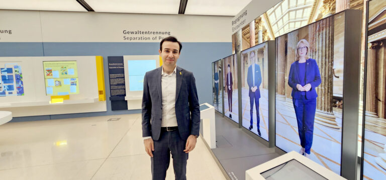 Давид Пинхасов – наш человек в австрийском парламенте