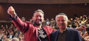 Хай Давыдов: Хашем снова подарил мне жизнь, чтобы я смешил мой народ!