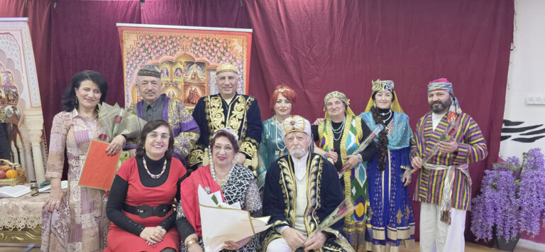 Это красивая и трогательная сказка для взрослых