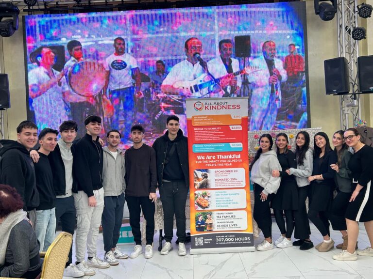 Queens Jewish schools unite to spread joy of Purim