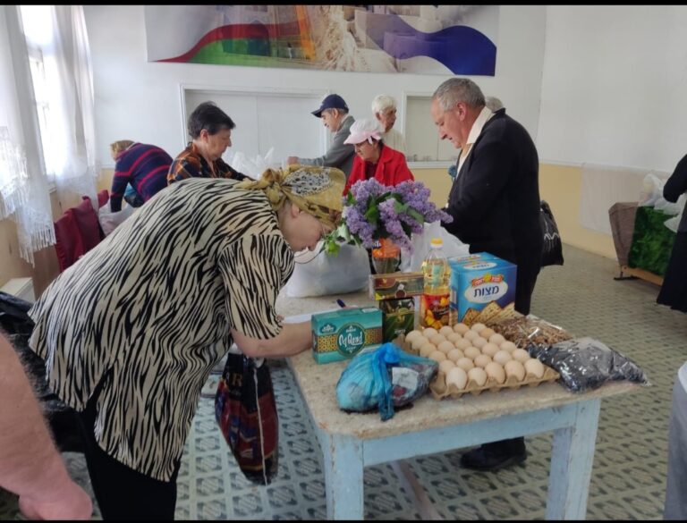 Пасхальные подарки для самаркандцев