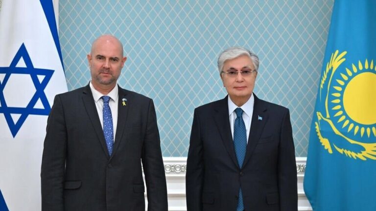 Токаев обсудил экономию воды с главой Кнессета Израиля