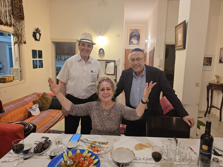 В гостях у созанда и актрисы Этиджон Элазаровой