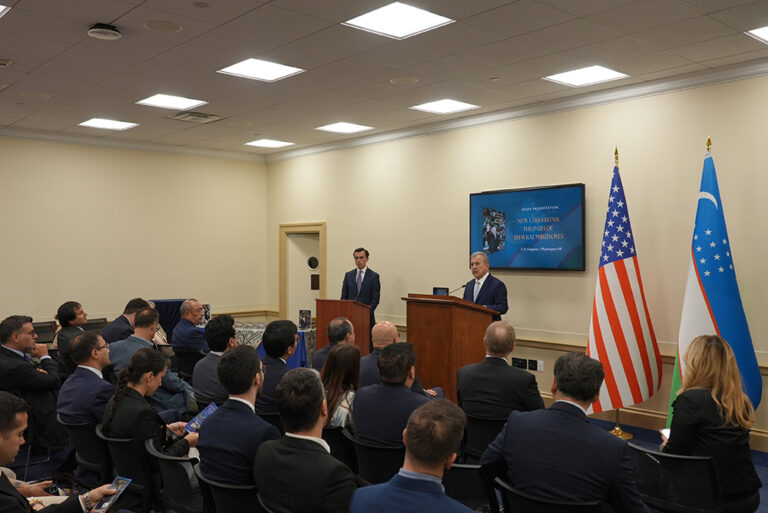 Презентация книги в Конгрессе США