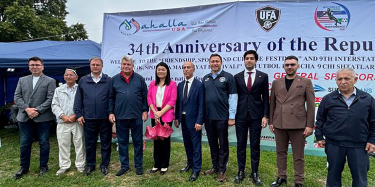 В честь Дня независимости Узбекистана