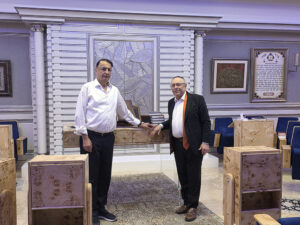 Synagogue in Savyon: Lessons from Lev Leviev