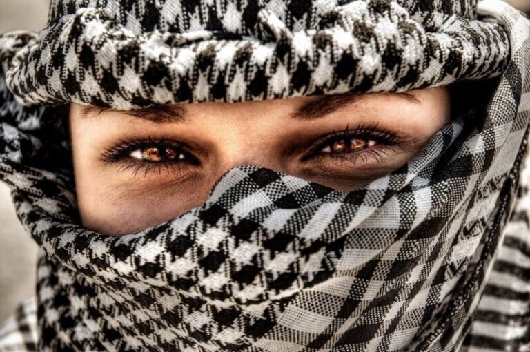 Central Asia’s Keffiyeh Problem