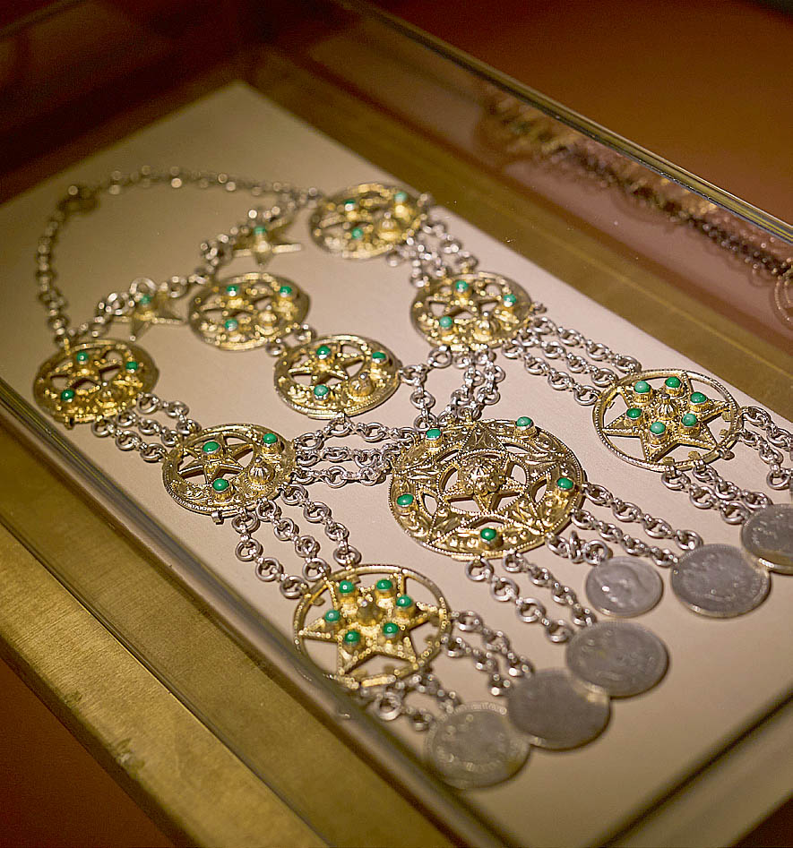 Мой возлюбленный принадлежит мне, а я — ему