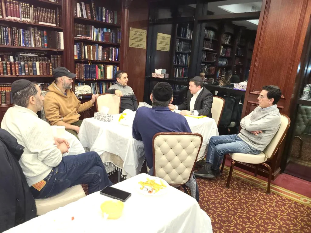 ДУХОВНАЯ ЖИЗНЬ ГЛАВНОЙ СИНАГОГИ КАНЕСОИ КАЛОН