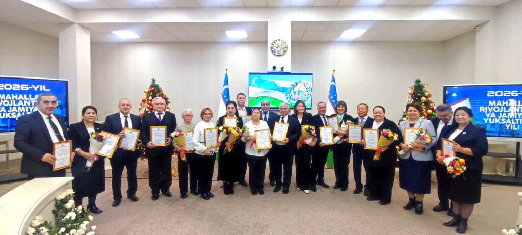 Награда Рафаэлю Эльнатанову