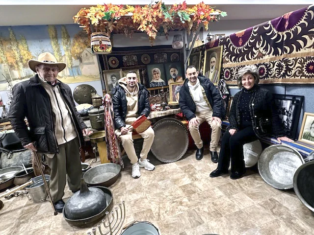 Почему народ так любит театр “Ханда-Ханда”?