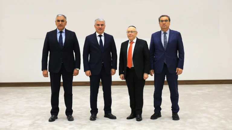 США – Узбекистан: Крепкие узы дружбы и сотрудничества