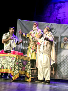 “Johnny & Bobo”: истина в тфилине! Бар-мицва, милиция, Сибирь!..