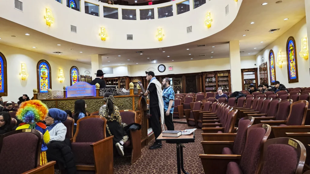 А ГИМН МЫ ТАК И НЕ СПЕЛИ…