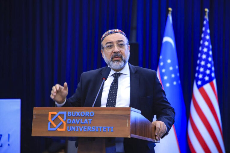 Раввин Шломо Нисанов: все эти годы мечтал побывать в этой сказочной, овеянной легендами бухаре