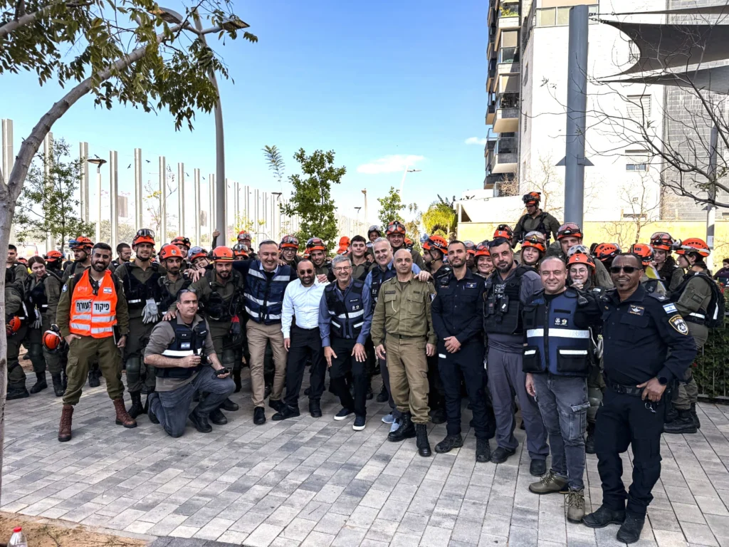 Первая неделя операции “Рык льва”