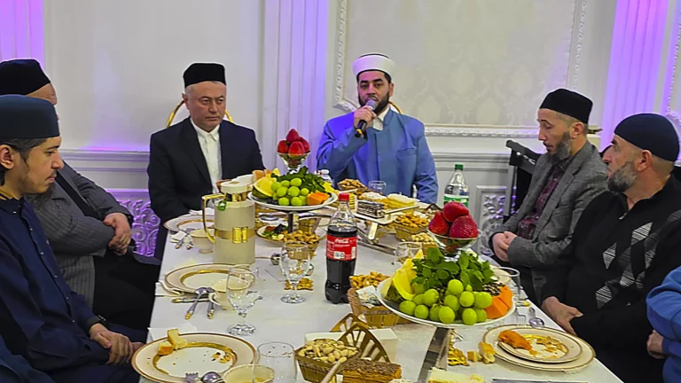 Ифтар в Бруклине