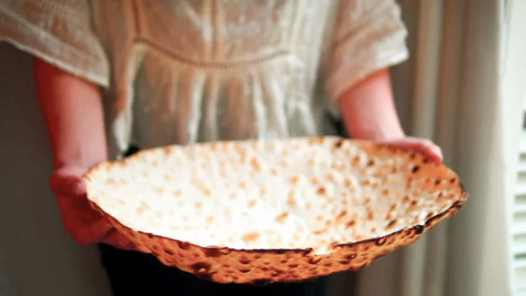 UNLEAVENED LIVING: On Korbanot, Qurbon Olam, and Serving Hashem