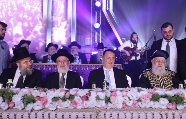 From Tashkent to Billionaire: The Unlikely Rise of Lev Leviev