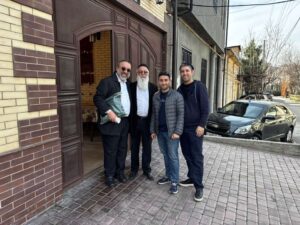 "This Is Where We Come From": David Aronov on His First Trip to Uzbekistan