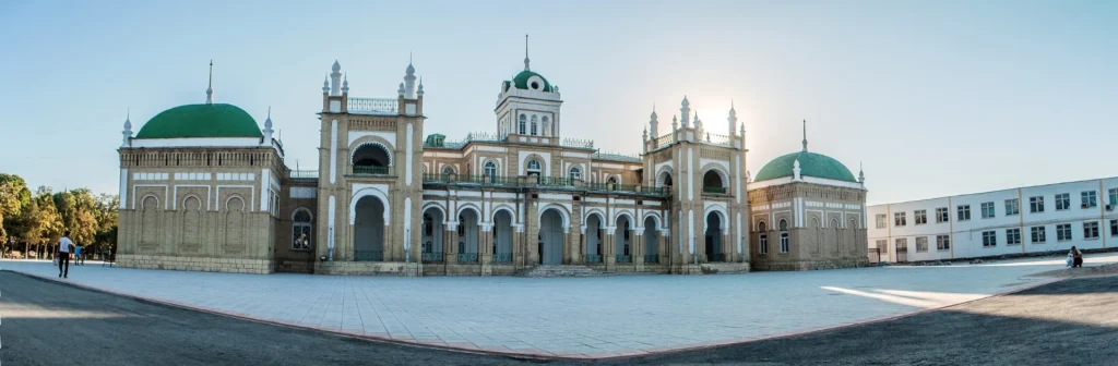 Kagan Palace: The Desert Palace that Bridged Two Worlds