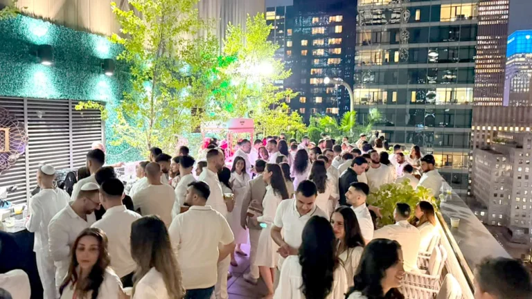 Finding Love on Fifth Avenue